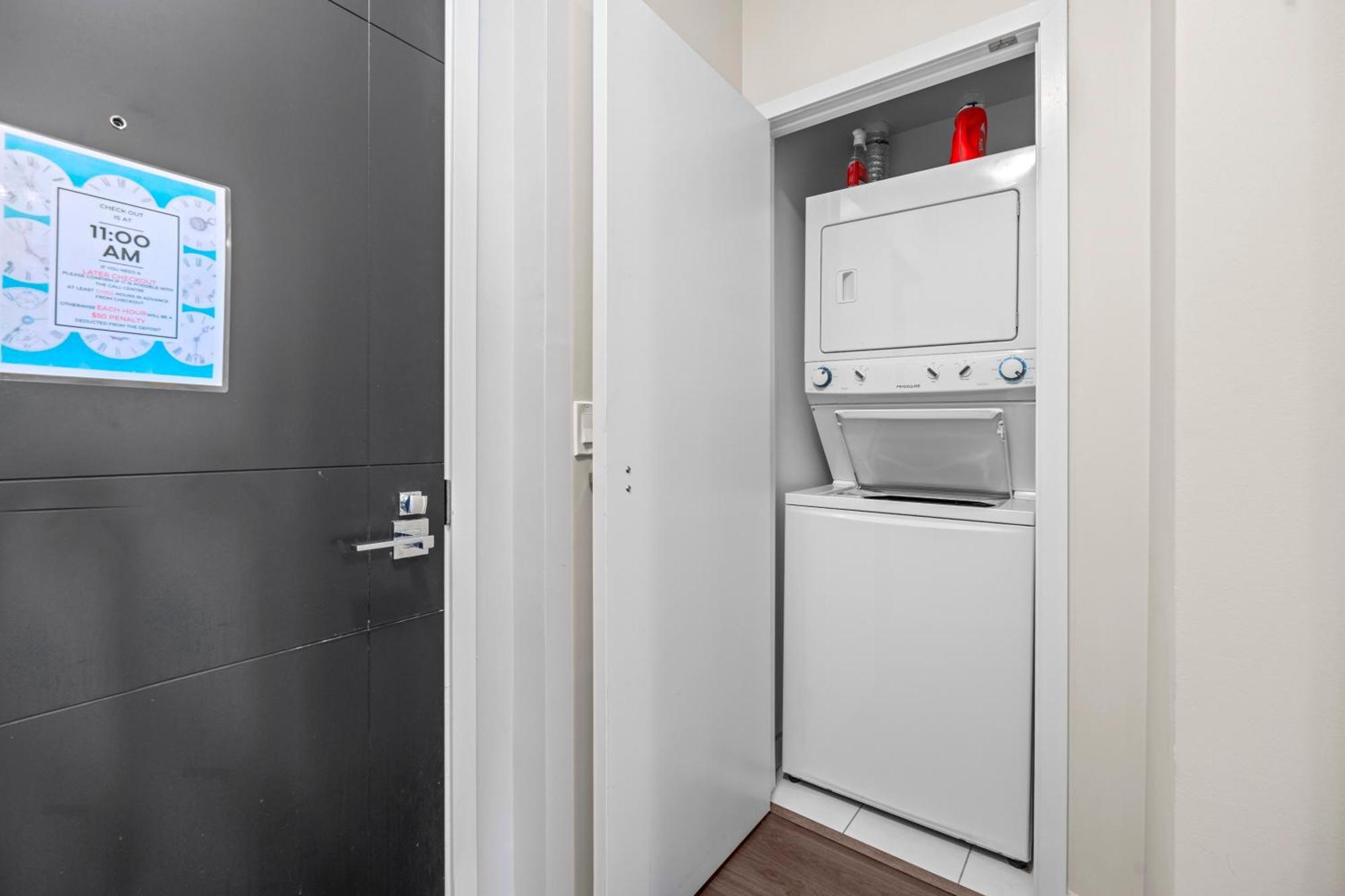 Modern Lillian St Apartments By Globalstay Toronto Eksteriør billede